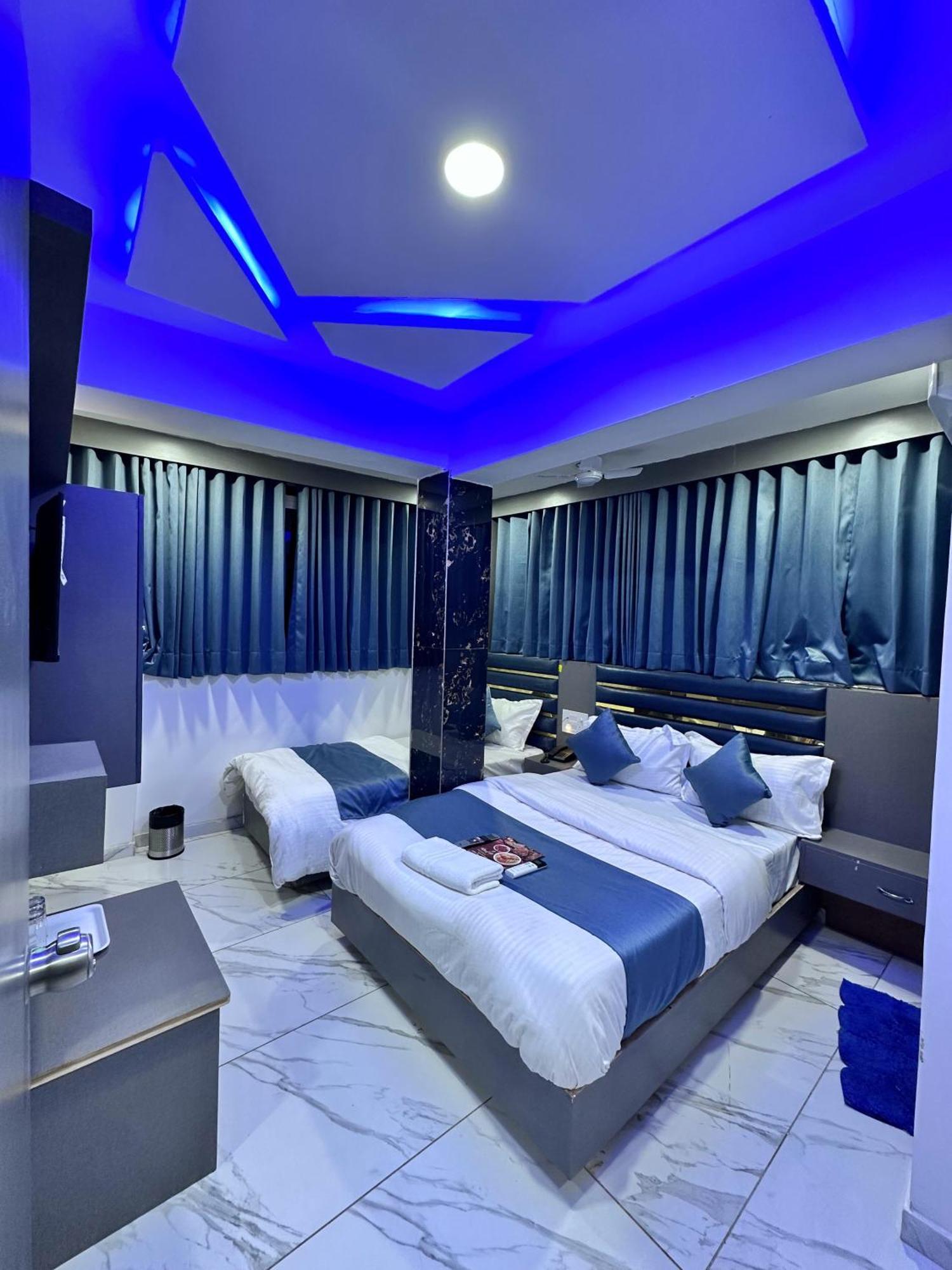 Hotel The Pacific Ahmedabad Airport Eksteriør bilde